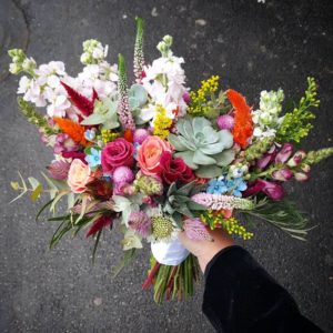 שזירת פרחים - איך ליצור את הזר המושלם